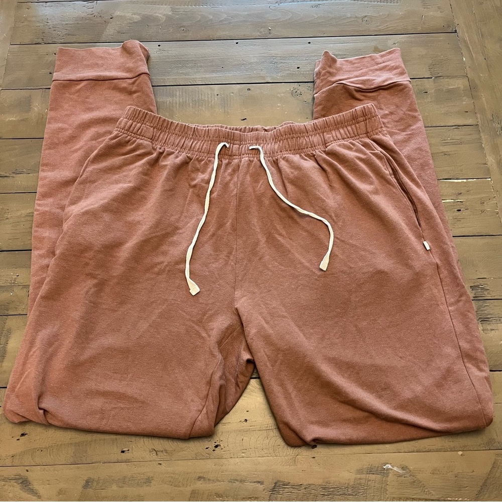 XL Jax and Lennon cameo joggers